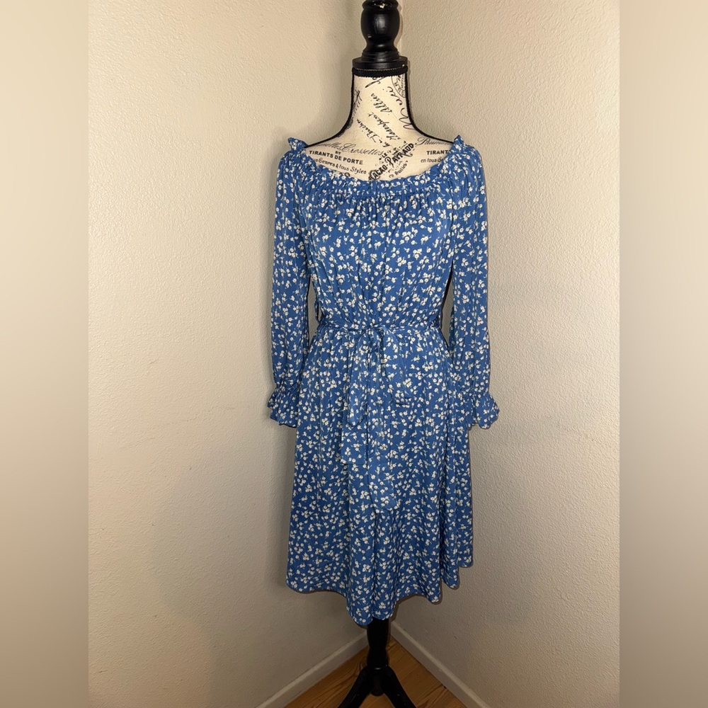 SHEIN Blue Floral Long Sleeve Dress